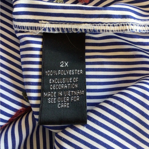 Women’s 2X Aylx blue & white striped bell sleeve top with florals - Picture 6 of 8